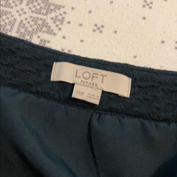 Loft Skirt - Picture 3 of 3